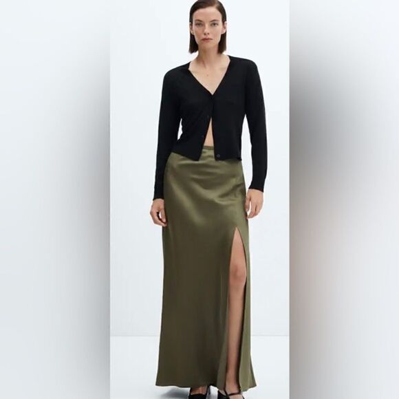 #118;SINCERELY JULES High Slit Satin Skirt - Picture 1 of 8